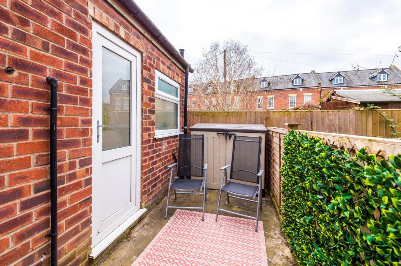 Stunning 3-Bed Home In Nantwich By 53 Degrees Property - Amazing Location, Ideal For Groups - Sleeps 6 外观 照片